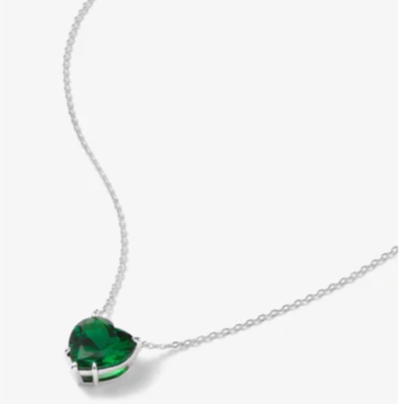 Melinda Maria The Allison Emerald Heart Necklace in silver - Picture 2 of 6
